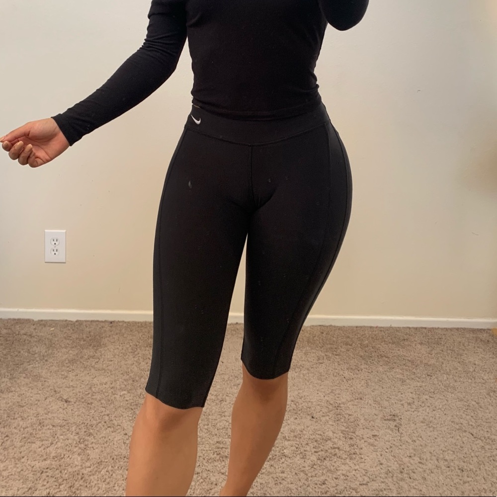 Black nike Capri biker shorts